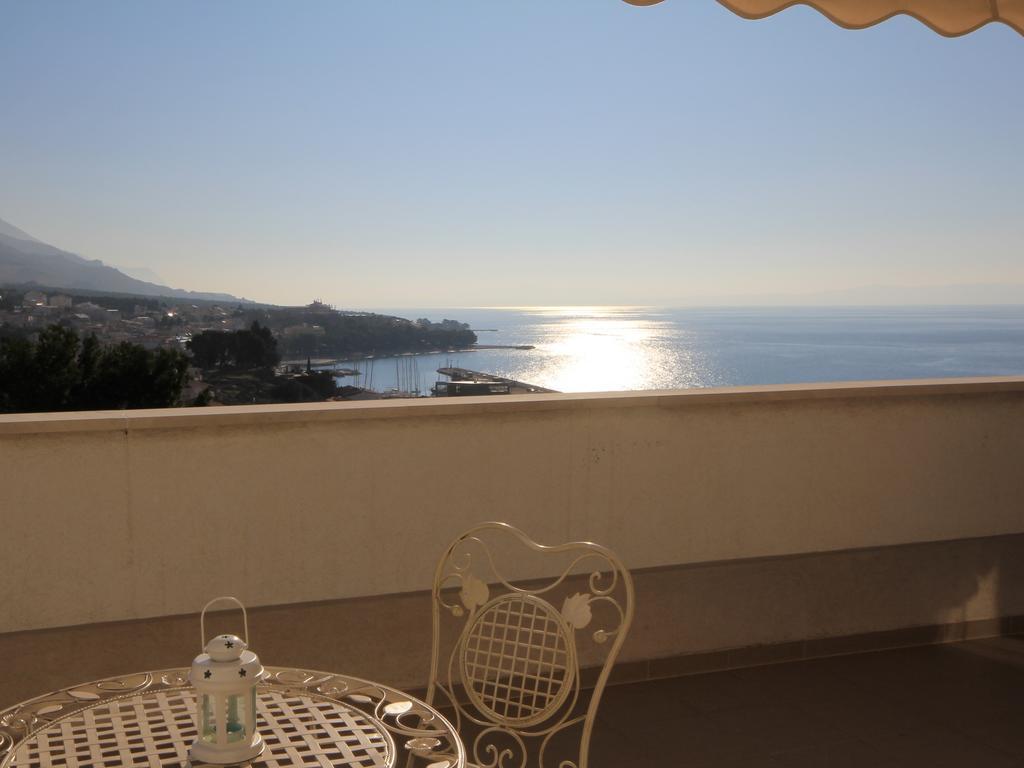 Beautifull Sea View Apartment Baška Voda Dış mekan fotoğraf